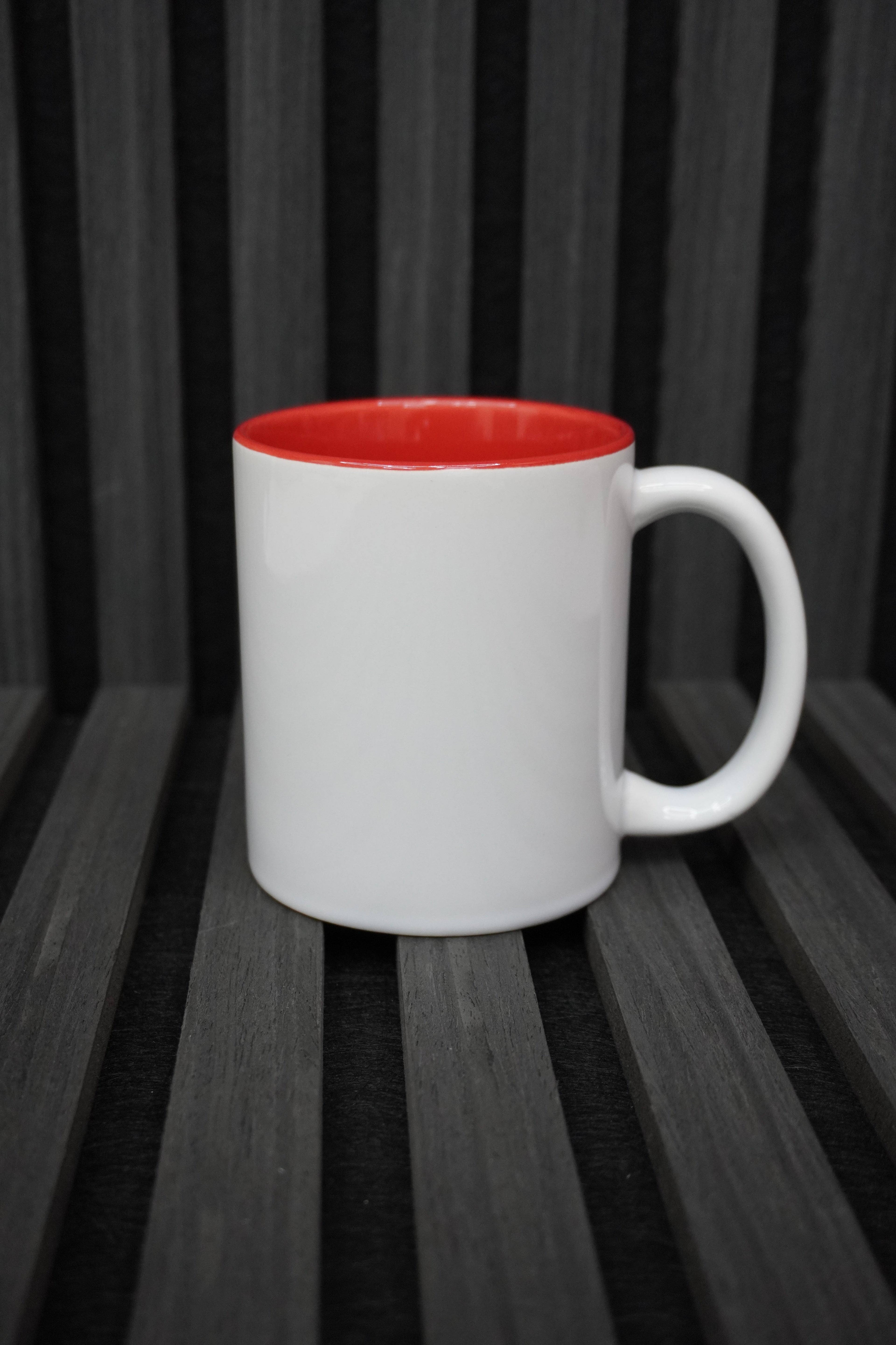 Mugs with colored inside