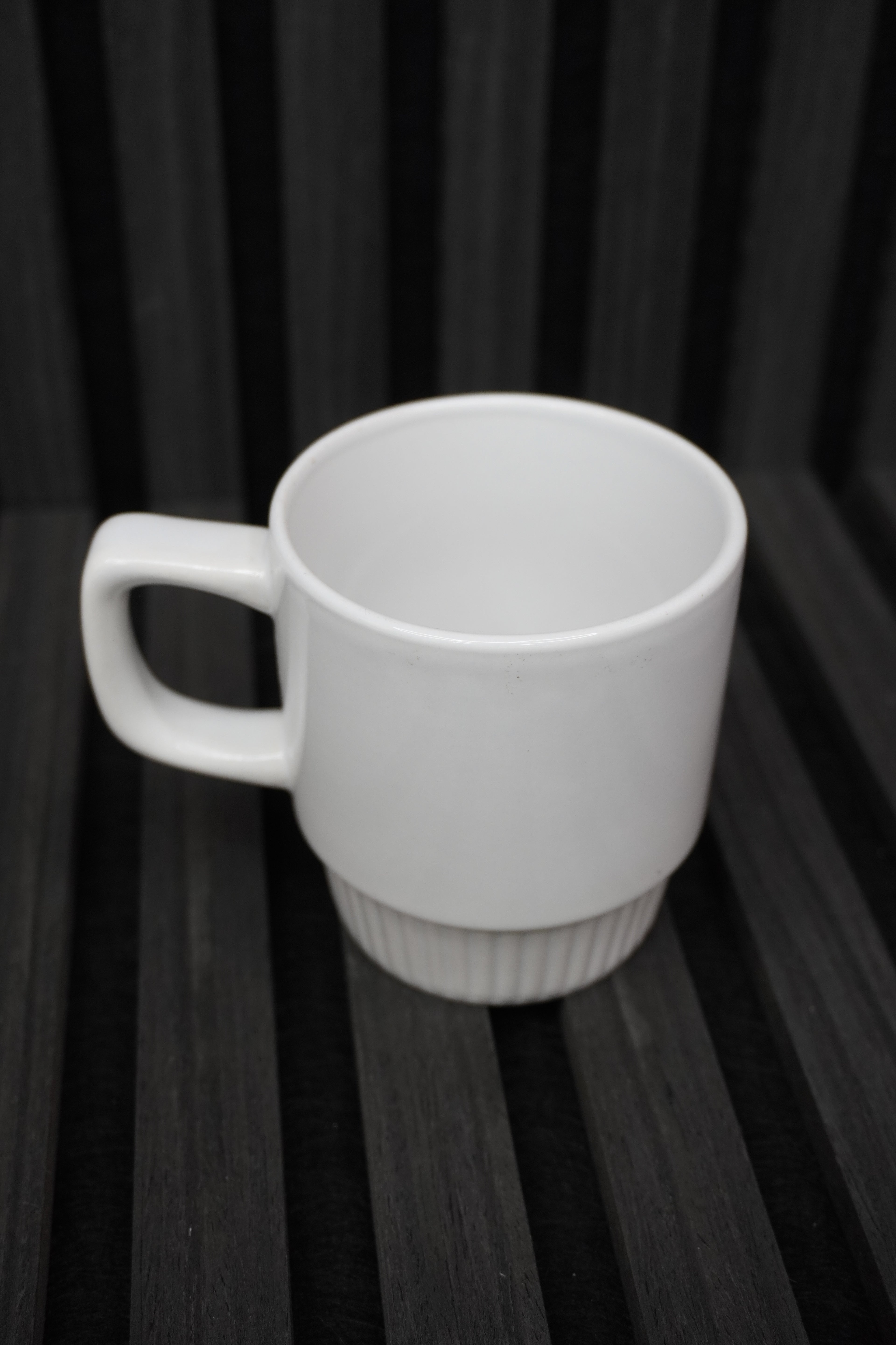 Ribbed custom mug