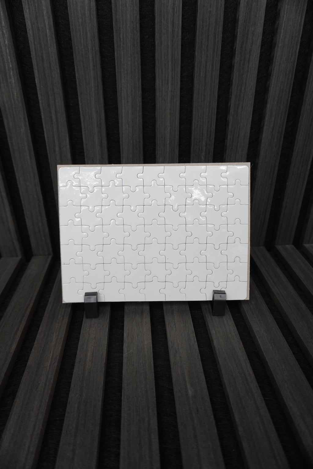 Magnetic custom puzzle 63 pieces