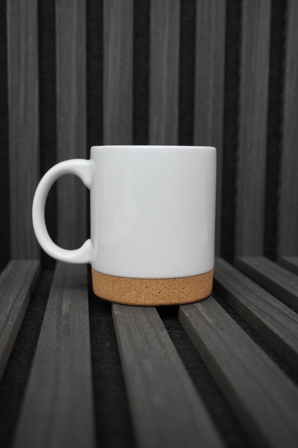 Custom mug with cork base