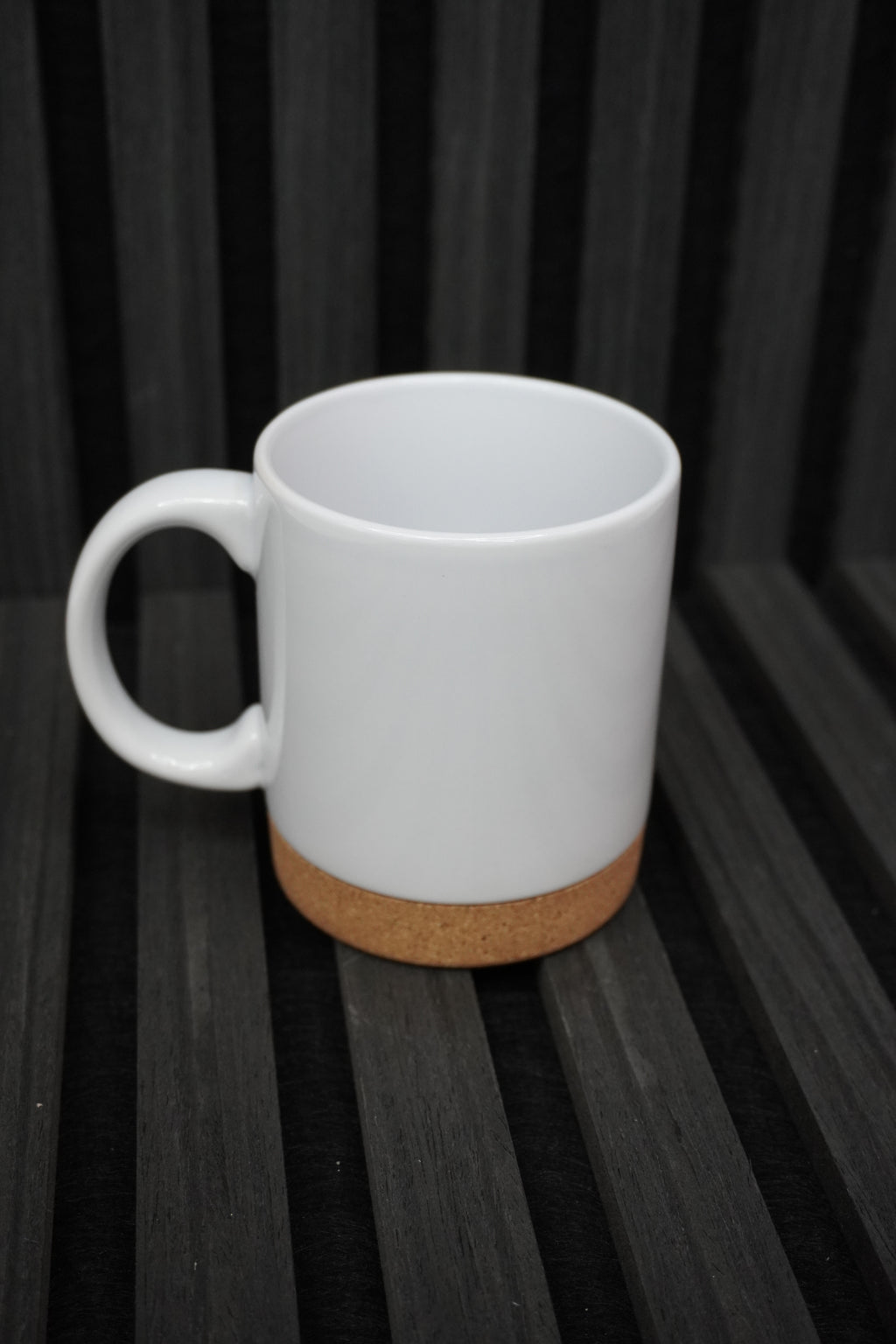 Custom mug with cork base