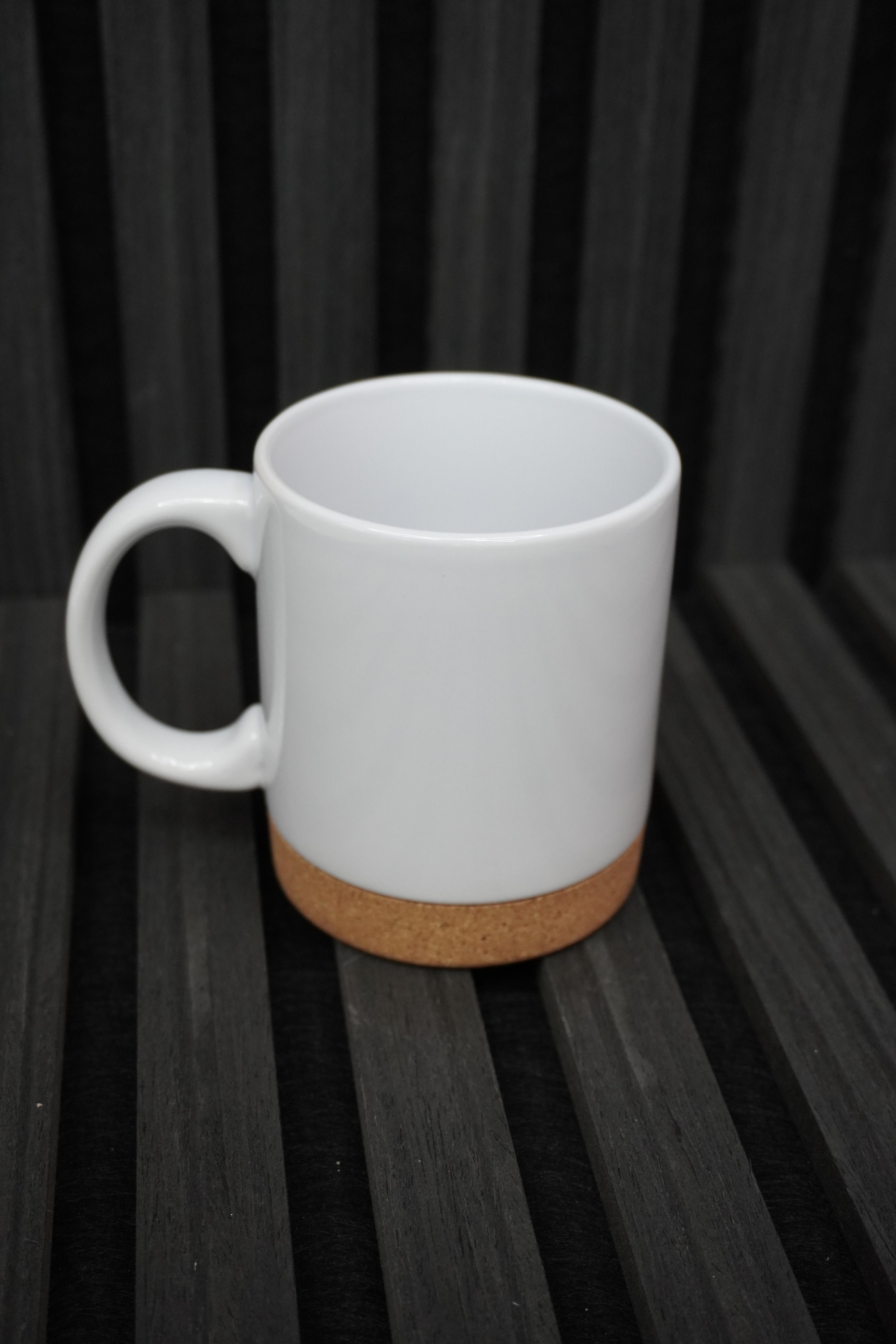 Custom mug with cork base