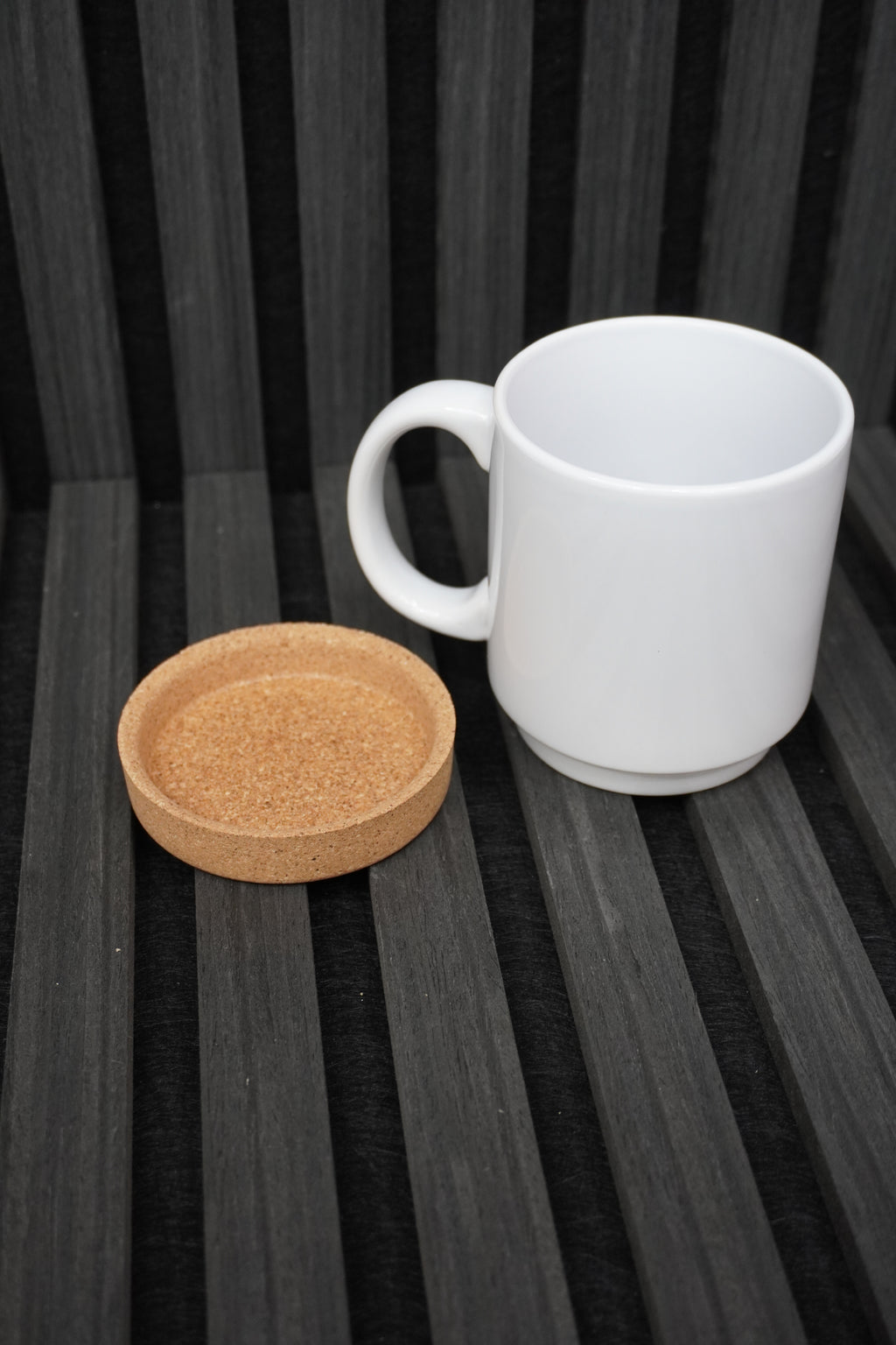 Custom mug with cork base