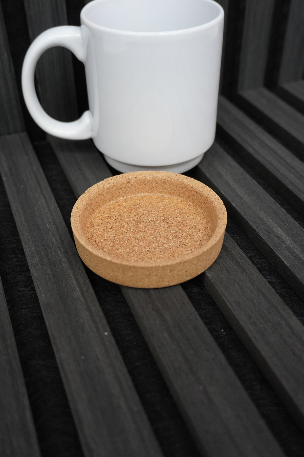 Custom mug with cork base