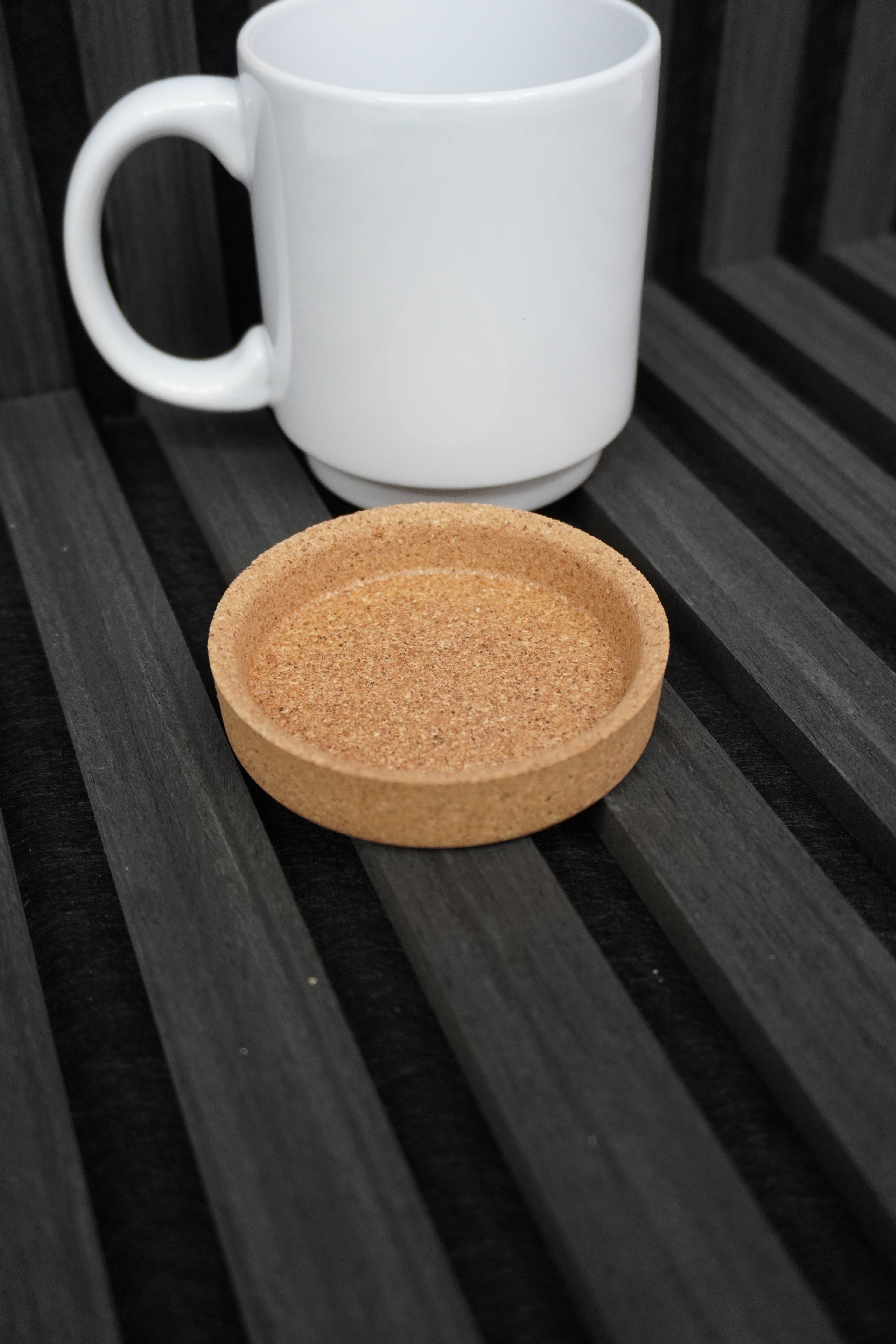 Custom mug with cork base